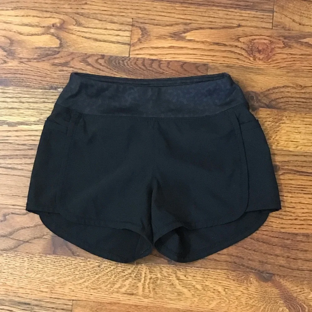 Girls Old Navy Active Wear Activewear Dri-Fit Black Shorts 4 / 5 XS Side Pockets